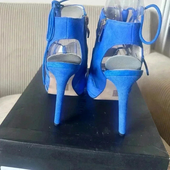 Brand New Size 9 ShoeMint Heels - Picture 6 of 6